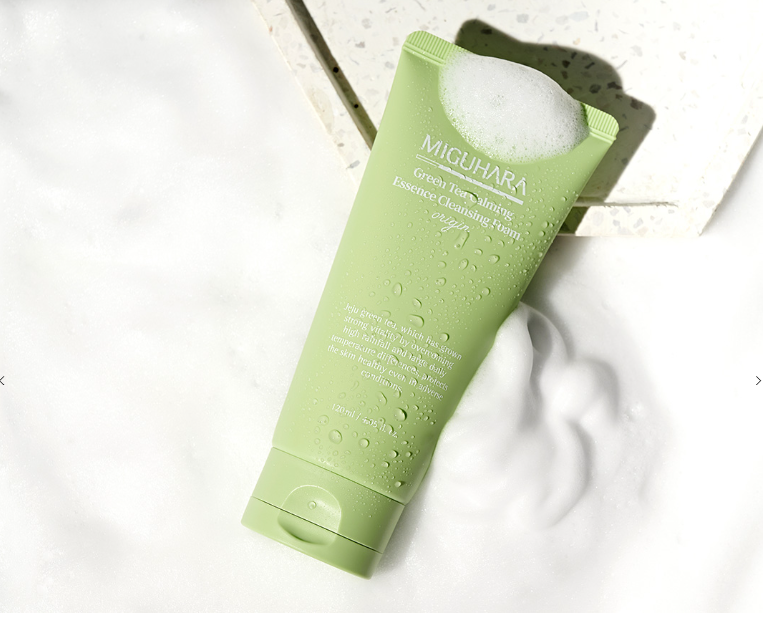 Espuma limpiadora con esencia calmante de té verde 120 ml